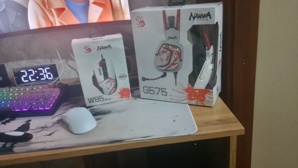 Продам bloody w95 max g575