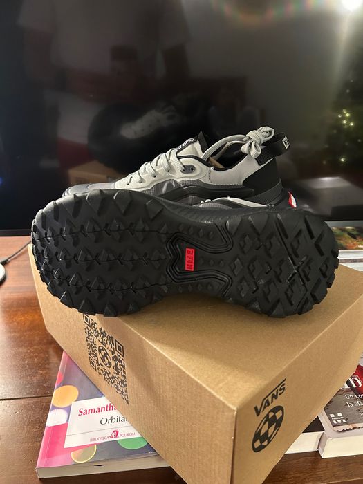 Adidași vans Mte crosspath impermeabili 36