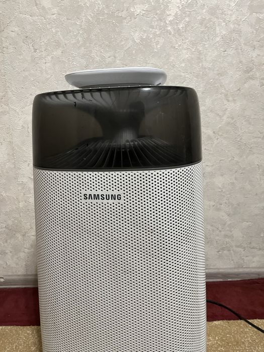 Продам очиститель воздуха Samsung 40м2