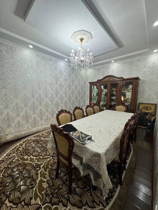 ‼️‼️Уй сотилади  срочна ‼️‼️коттедж Мирзо Улугбек туманида