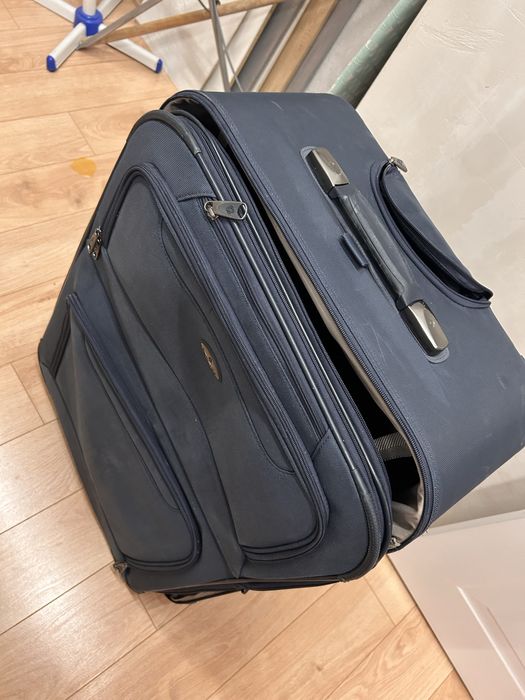 Чемодан большой Samsonite