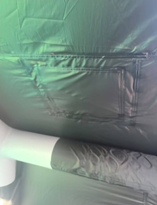 Продам надувную палатку