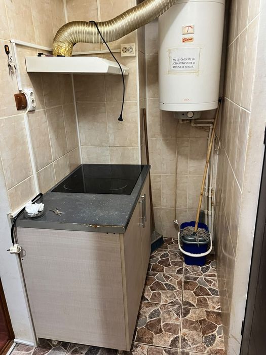 Garsoniera de închiriat