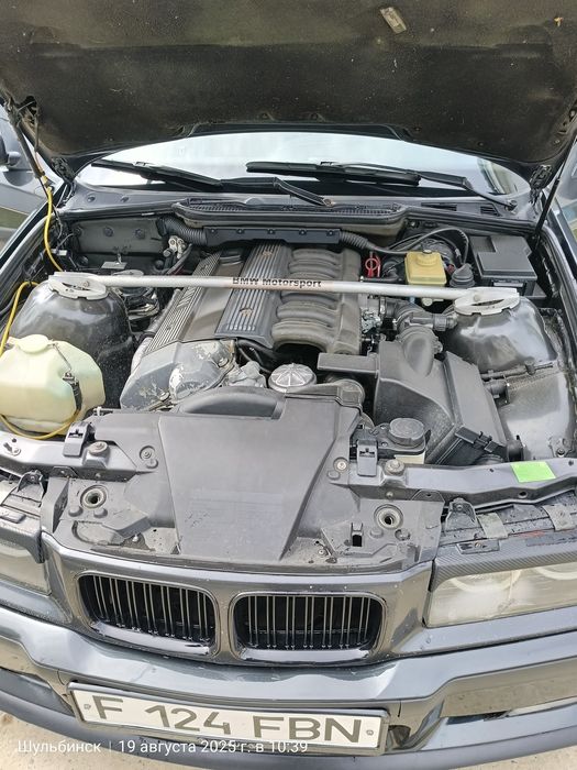 Продам BMW 320i e36