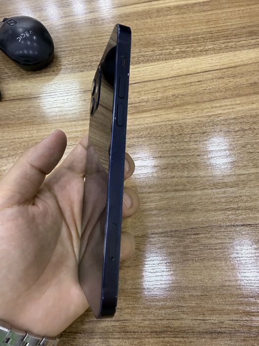 iPhone 12 sotiladi