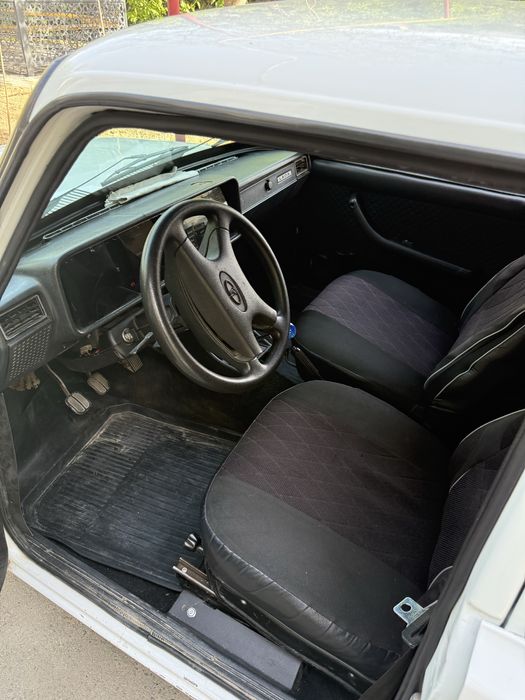 Vaz 2107 yill 2003