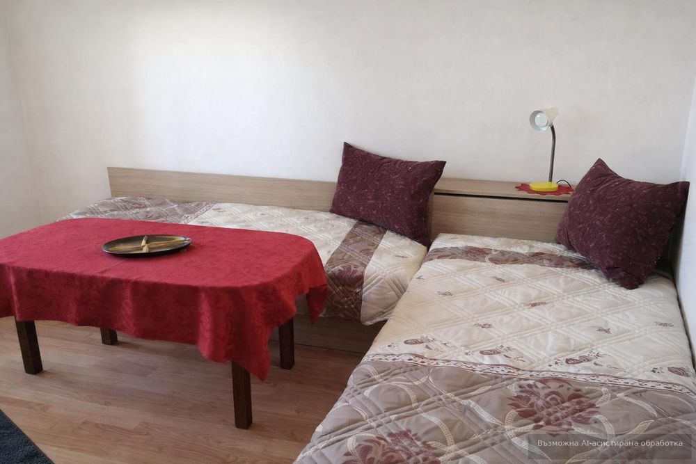 Дава се под наем Двустаен апартамент в Пловдив, Тракия - 49 кв.м за 298.86 € - Снимка #1