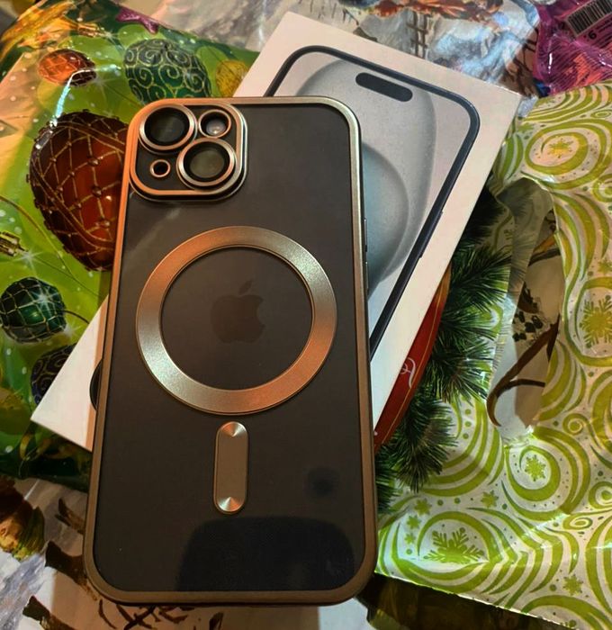 Айфон 15 в идеальном состоянии