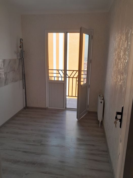 Новастройка уй сотилади