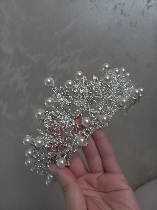 Сватбена корона с перлички