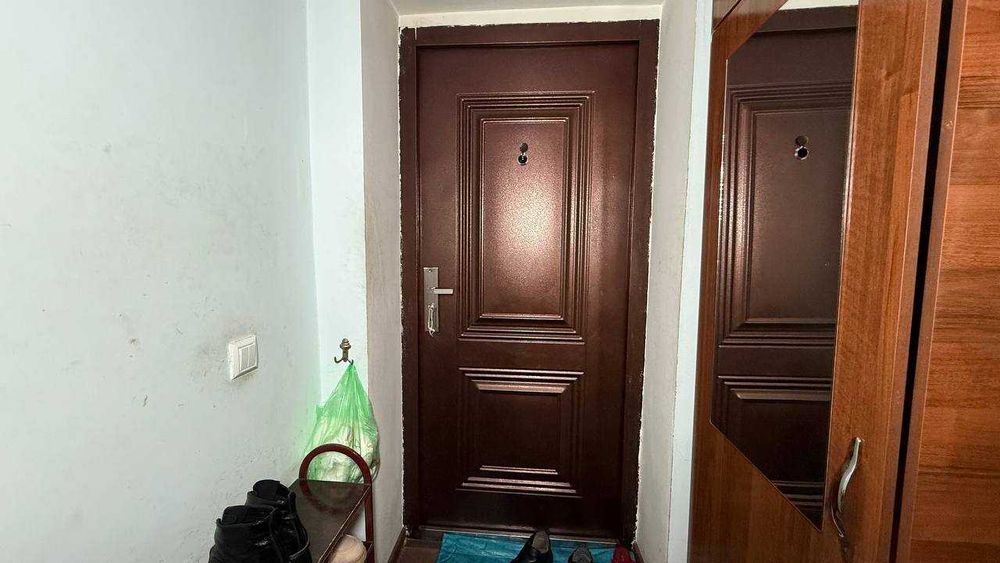 Медиапарк Шахар хокимяти  2 қаватда 3хонали квартира сотилади.ID: 1619