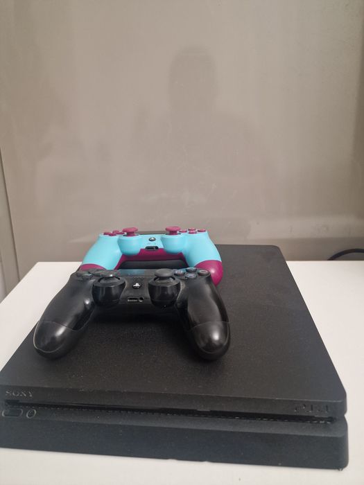Playstation 4 slim 1tb