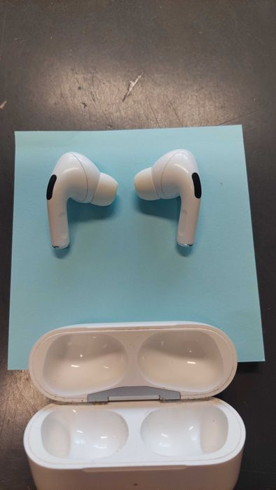 Слушалки Apple Airpods PRO Gen 2
