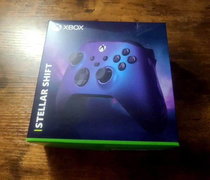 Нов Microsoft Xbox Series X. Доставя се от Полша.