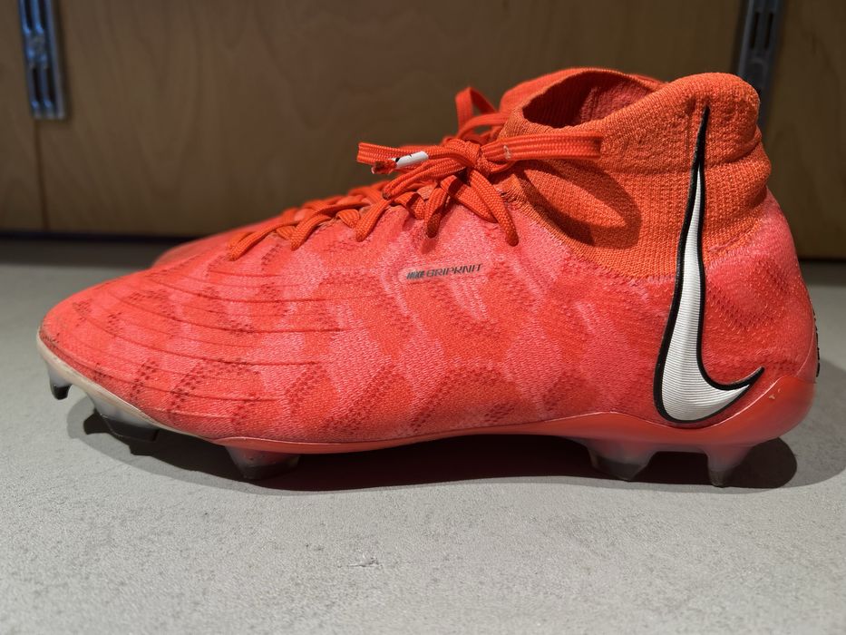 Ghete de fotbal Nike Phantom Luna Elite FG - Roșu