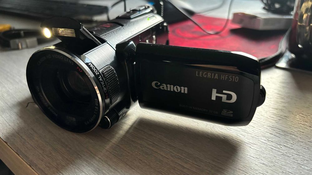 camera video canon legria hf s10