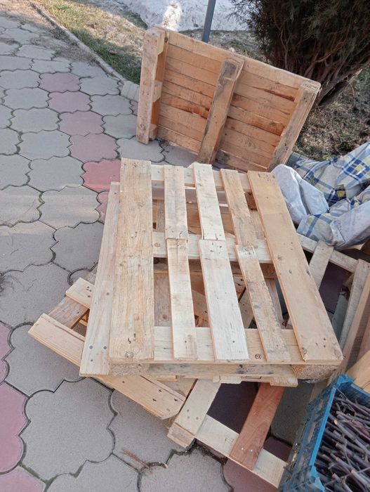 Паллеты деревянные и ПВХ