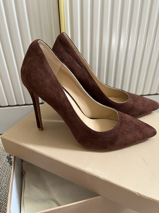 Женские туфли на каблуке