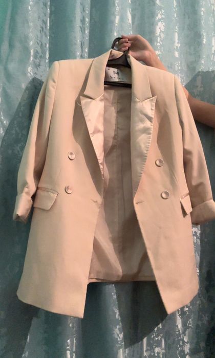 Разгрузка , почти новые вещи