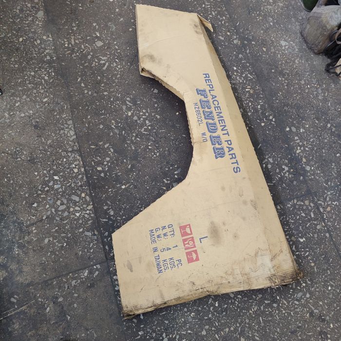 Крыло W124 левая сторона