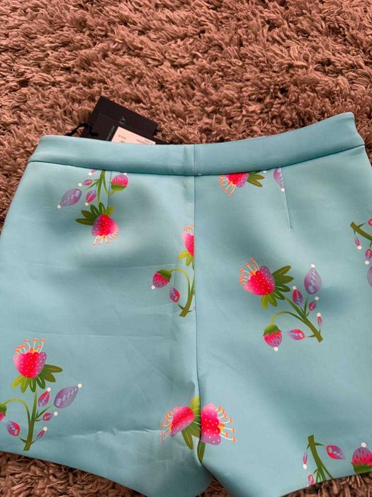 pantaloni scurti superbi