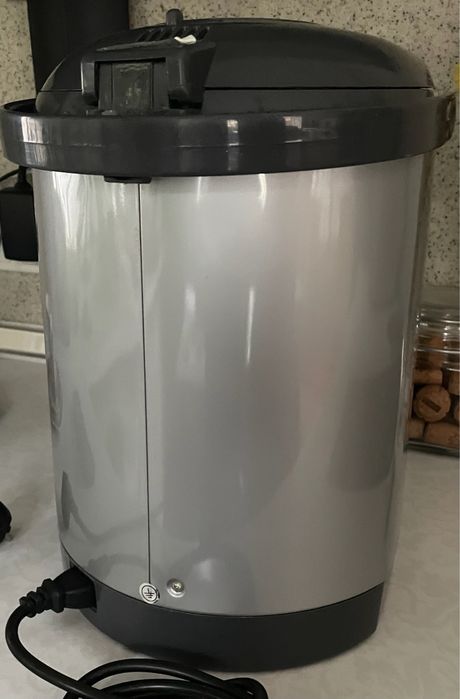 Термопот на 3 литра