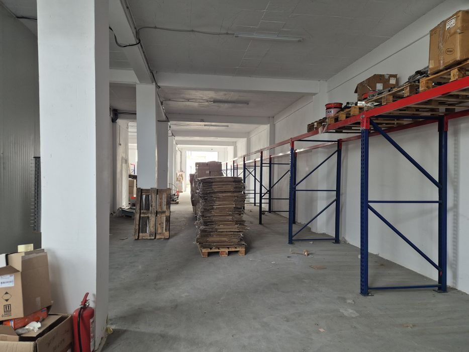 Ofer spatiu depozitare zona Metro Iasi 50mp, 220mp, 600mp