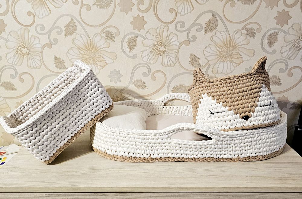 Повивалник, легло за бебе, молзес кошница