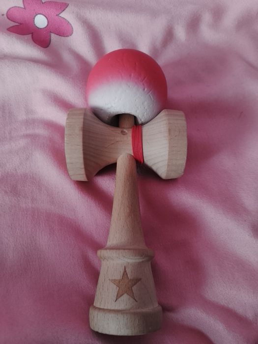 Kendama X PRO HOLO Engraved Cup - Balance Hole - 120 lei FIX