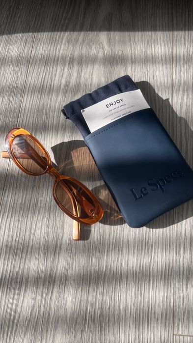 Очки le specs солнцезащитные стильные