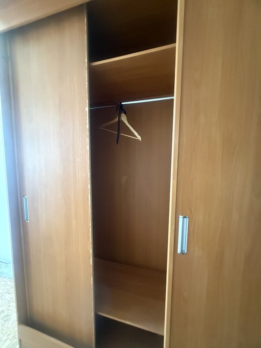 Отдам шкаф не новый