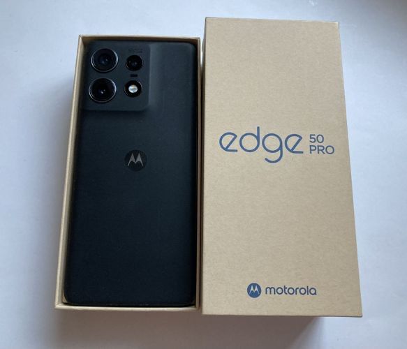 Edge 50 pro 5G.  12/512