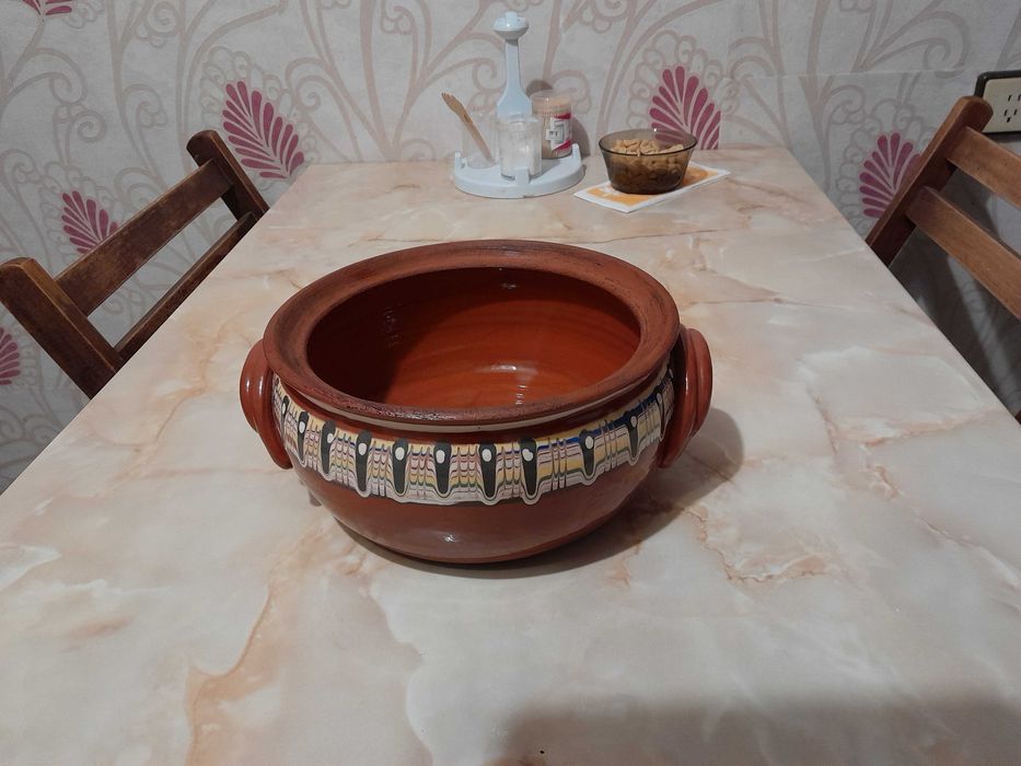 Традиционна българска керамика