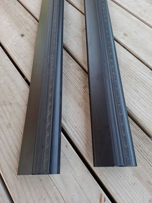 Bare Transversale THULE WingBar Evo BLACK 2 pack 711320 127cm * Pentru prinderi pe barele longitudinale *