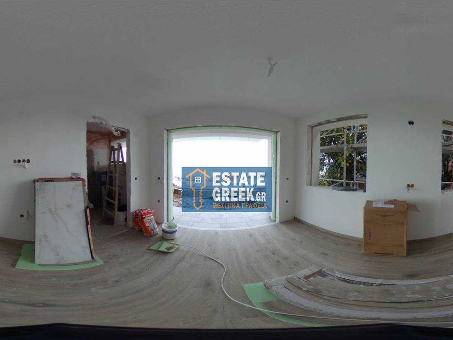 ПРОДАВА СЕ гарсониера 28 кв.м. в ДЕПОС Кавала (код 8331)