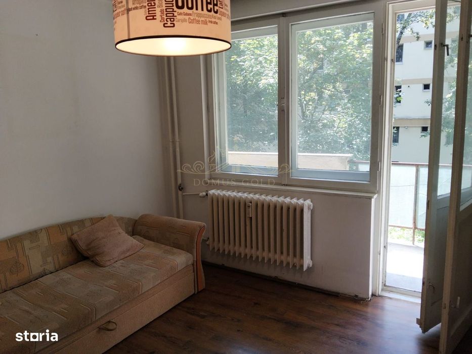Vind apartament 3 camere in Gheorgheni .