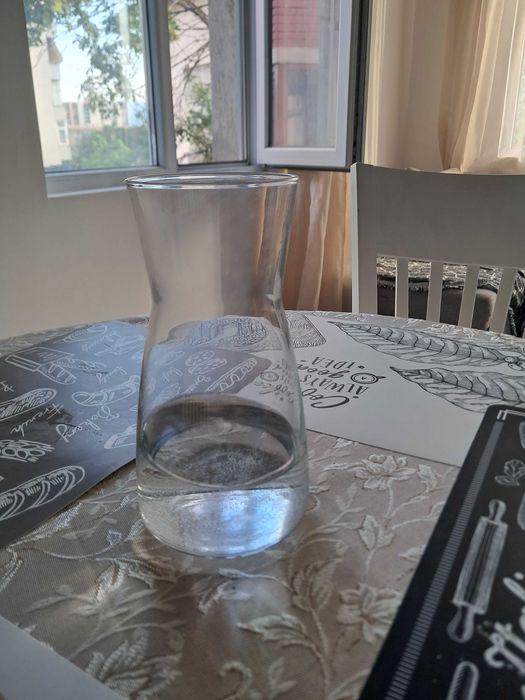 ваза / кана за вода