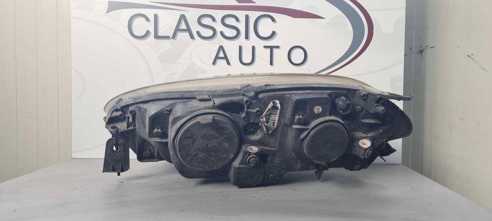 Фар Fiat Croma 2008г