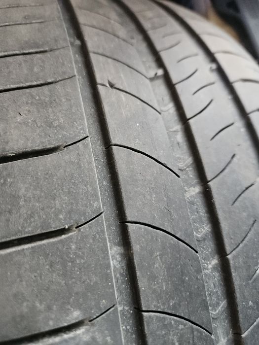 8 x 205/55/R16  cauciucuri vară - 1000 RON