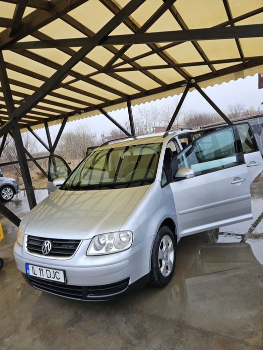 Vw Touran 1.9 TDI 105 cp 2007. 7-locuri