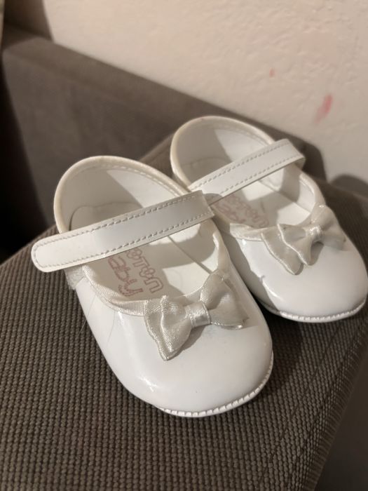 Продам туфельки