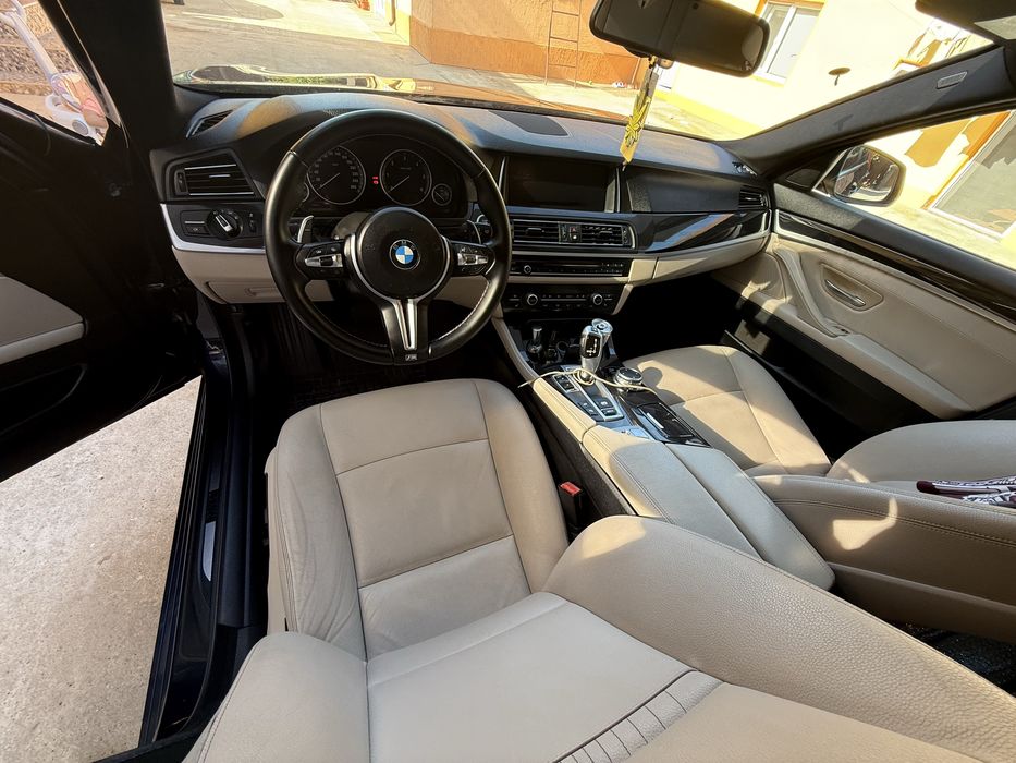 Preț: 12700€ (ușor negociabil)  Se vinde BMW Seria 5 518d, an fabricație 2016, mașină întreținută cu grijă, fără investiții necesare.