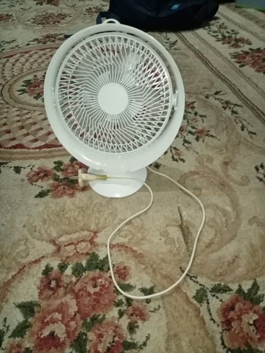 Продаю настольный вентилятор