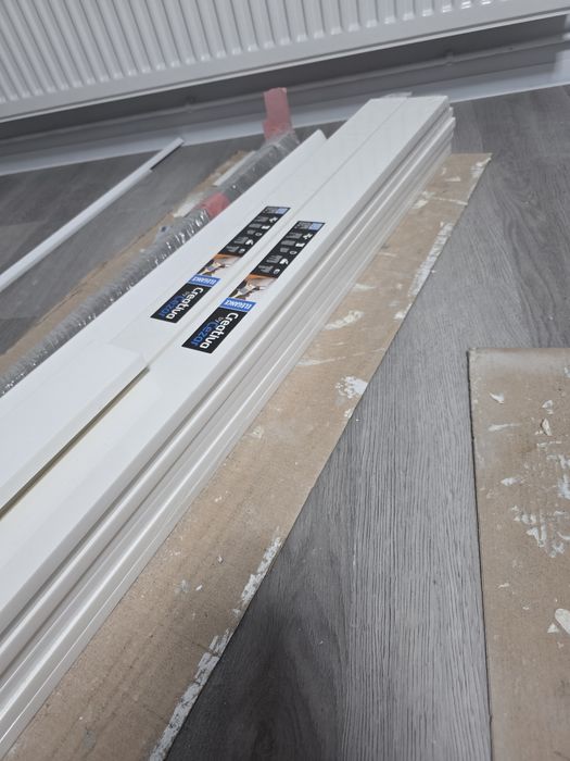 Plinta decorativa, 33.6m,  L 240cm, H 6cm, A 2cm + Fierastrau 45-90°