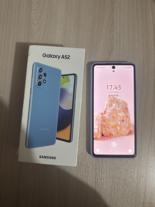 Продам Samsung A52 256гб