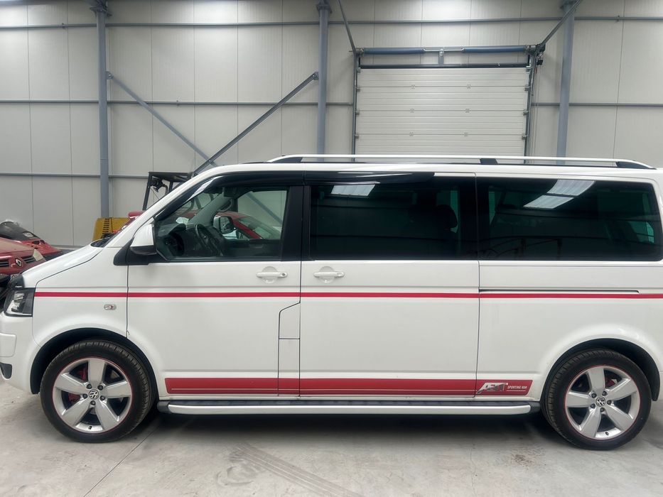 Volkswagen Caravelle