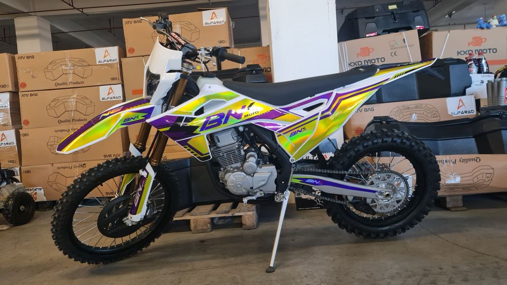 Motocross Cross Enduro 300cc Injectie BNK Nou E-Start 21/18inch Bord