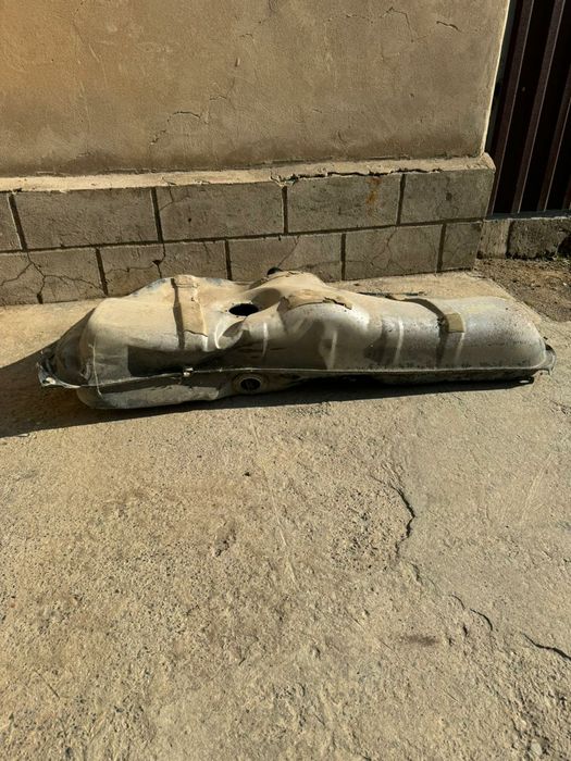 Бензин бак от нексия