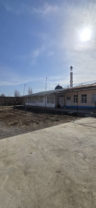 Кибрай цен.8.32.сот.6.хона.