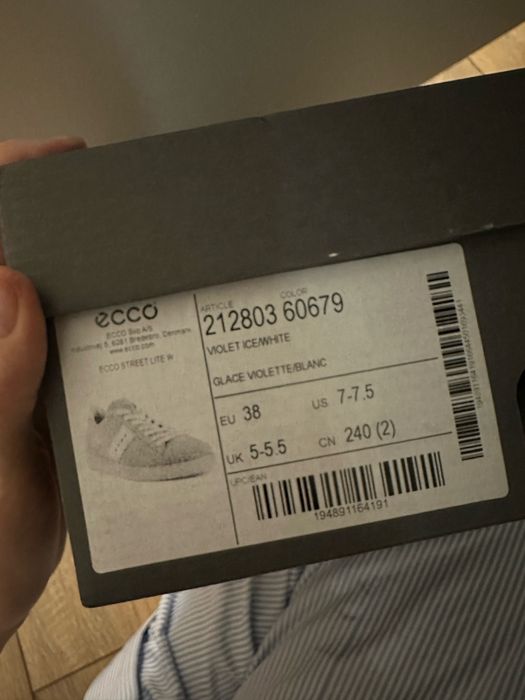 Распродаю обувь: тапочки Birkenschtok, кеды ECCO